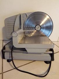 Affettatrice elettrica domestica DCG mod. AS 2470