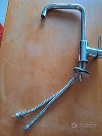 Rubinetto cucina con miscelatore a leva