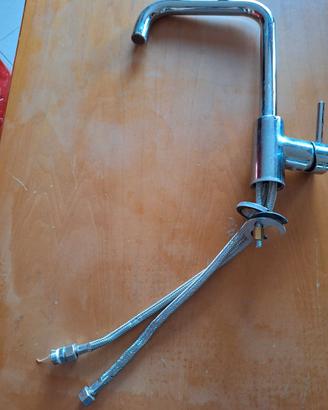 Rubinetto cucina con miscelatore a leva
