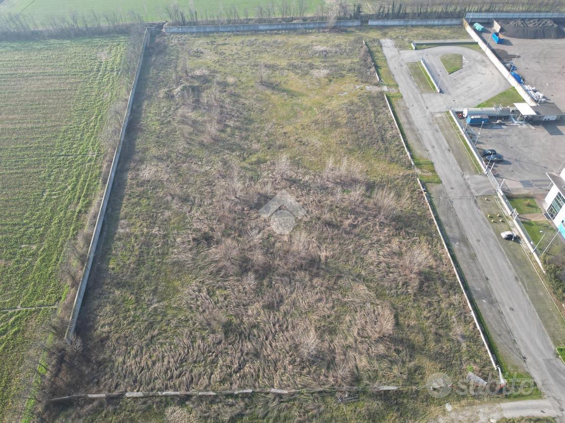 TERRENO A OFFLAGA - Vista 3