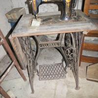 macchina cucire Singer a pedali