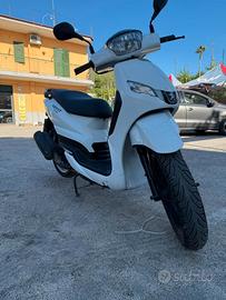 Peugeot Tweet 125