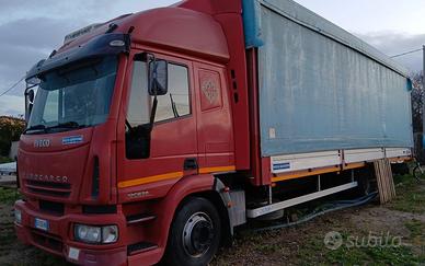 Iveco Eurocargo 120-28 centinato