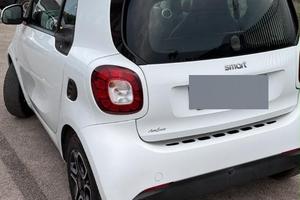 Smart fortwo anno 2015 super accessoriata km 66000