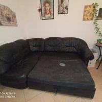 Divano letto in similpelle 