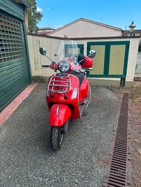 Vespa GTS300