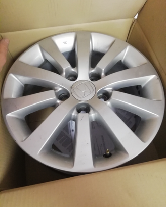 Cerchi in lega honda civic 2004 sport