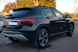 Mercedes-benz GLA 180