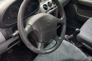 Nissan Micra 1.0 16v