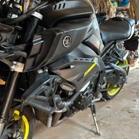 Moto Mt 10 2019