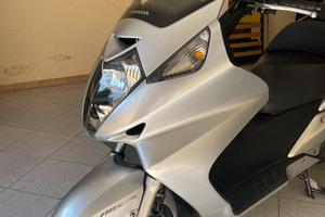 Honda Silver Wing 600