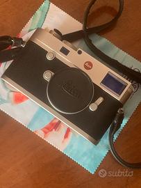 Leica M10