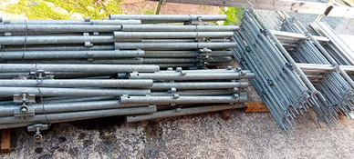 Ponteggio T.R.B descrizione nelle foto