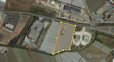 Terreno agricolo con fabbricato ss 115