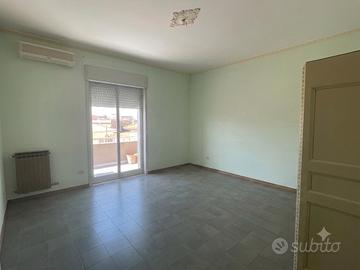 4,5Vani Uso Ufficio Zona via Damone