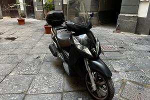 Peugeot geopolis 250