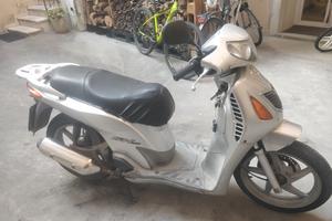 Honda SH 150 alimentazione a carburatore