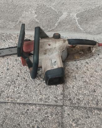 motosega elettrica perfettamente funzionante 