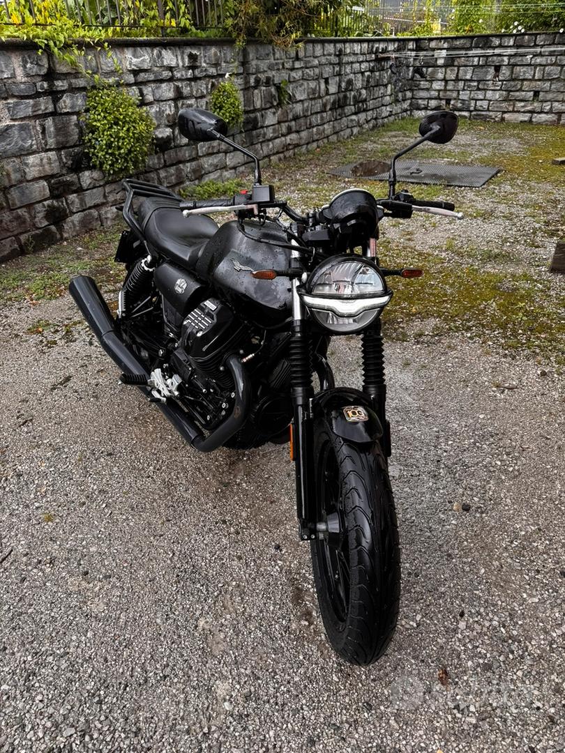 Motoabbigliamento Negozi Vendita Minimoto Scooter Moto Guzzi V7