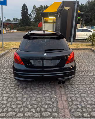 Peugeot 207 GTi le mans series