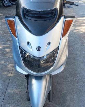 MBK Skilyner 250 (LEGGERE BENE ANNUNCIO)
