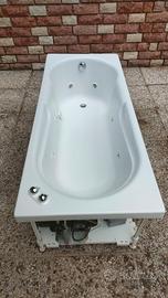 Vasca idromassaggio Whirlpool ACEX 7PW