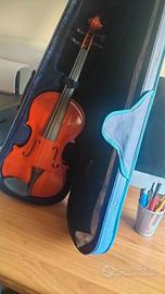 #violino da studio 4/4 in legno , con custodia 