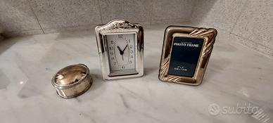orologio, portafoto e portaoggetti 