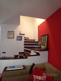 Villetta indipendente con cortile privato