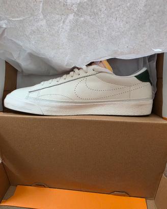 Nike tennis classic AC