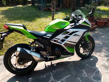 Kawasaki Ninja 300 - 2015