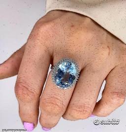 ANELLO ORO 18kt. DIAMANTI E TOPAZIO AZZURRO