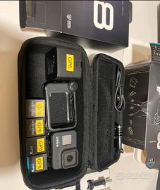 Gopro hero 8 con accessori NO MEDIAMOD
