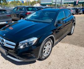 MERCEDES - Classe GLA - GLA 200 d Automatic 4Matic