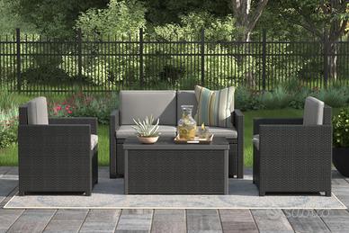 Divano, poltrone, tavolino contenitore