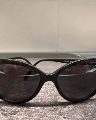 Occhiali danno. vogue