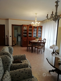 Sala in noce