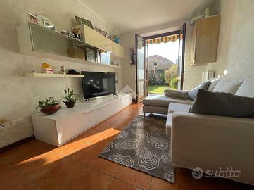 3 LOCALI A CASTELNUOVO DEL GARDA