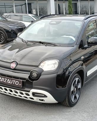 FIAT Panda Pandina Cross 1.0 Hybrid
