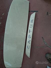 renault captur  maniglia e spoiler portello post