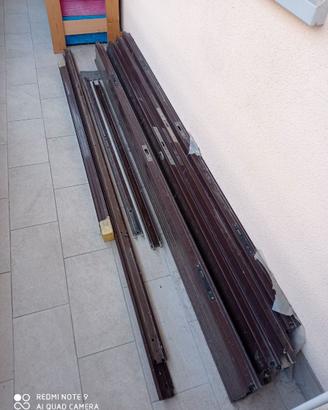Cancelli in ferro per porte-finestre