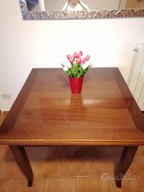 tavolo di legno allungabile 