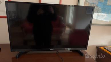 tv hisense 32” fhd