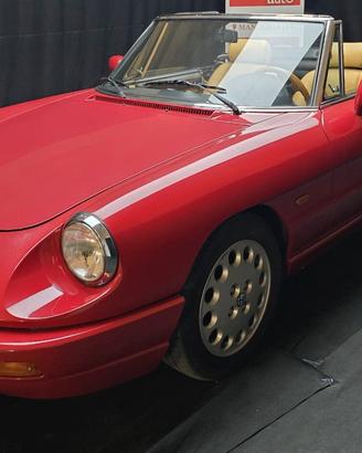 Alfa Romeo Spider 2.0i