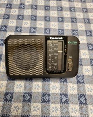Radio Panasonic modello RF- 544