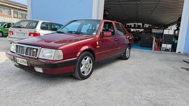 Lancia Thema 8.32