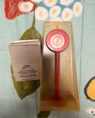 orologio da tavolo Swatch POP rosso con ventosa 