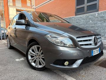 Mercedes-benz A 160 CDI Premium