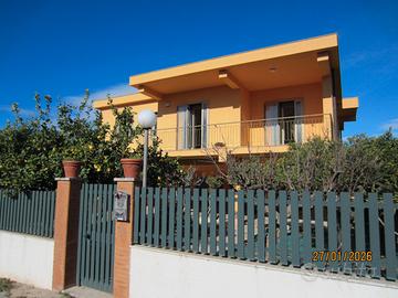 S.Croce Camerina villa singola190 m² con giardino