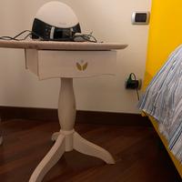 comodino tavolino con cassetto